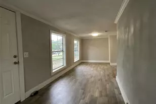 560 Athens St, Canton, TX 75103 - Photo 3
