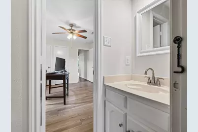 7304 Shady Hollow Lane, North Richland Hills, TX 76182 - Photo 31