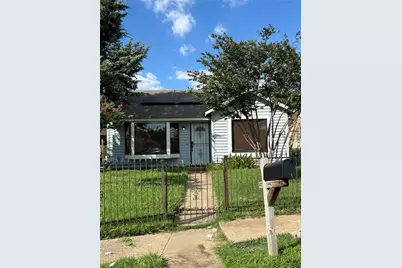 10363 Chelmsford Drive, Dallas, TX 75217 - Photo 1