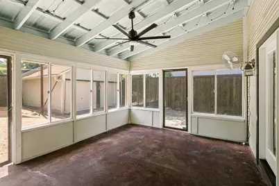 1821 College Avenue, Fort Worth, TX 76110 - Photo 21