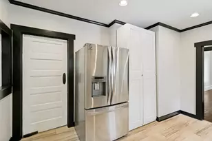 1821 College Ave, Fort Worth, TX 76110 - Photo 13