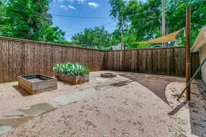 1821 College Avenue, Fort Worth, TX 76110 - Photo 23