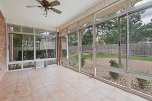 6137 Pebble Creek Dr, North Richland Hills, TX 76180 - Photo 23