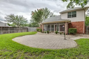 6137 Pebble Creek Dr, North Richland Hills, TX 76180 - Photo 25