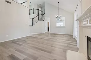 6137 Pebble Creek Dr, North Richland Hills, TX 76180 - Photo 5