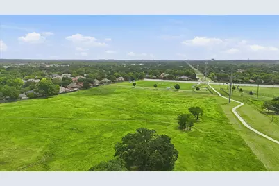 1900 Glenbrook Court, Bedford, TX 76021 - Photo 37