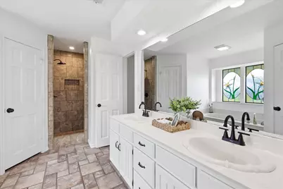 1900 Glenbrook Court, Bedford, TX 76021 - Photo 21