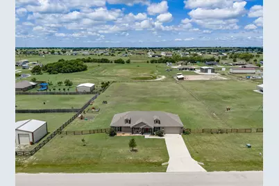 222 Hillcrest Lane, Decatur, TX 76234 - Photo 27