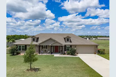 222 Hillcrest Lane, Decatur, TX 76234 - Photo 1