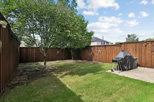 11379 Lockshire Dr, Frisco, TX 75035 - Photo 23