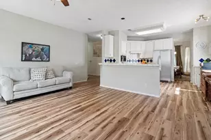 11379 Lockshire Dr, Frisco, TX 75035 - Photo 7