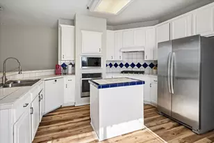 11379 Lockshire Dr, Frisco, TX 75035 - Photo 15