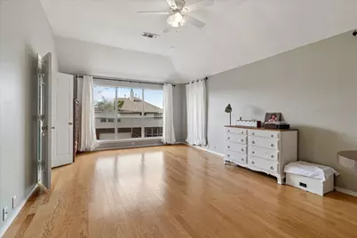 11379 Lockshire Drive, Frisco, TX 75035 - Photo 9