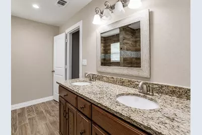 1126 Wilbur Street, Dallas, TX 75224 - Photo 11