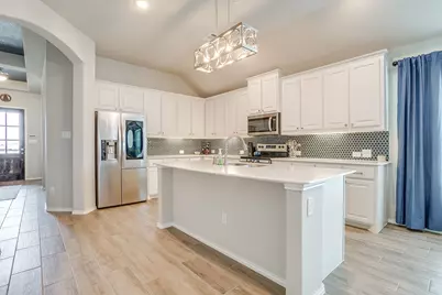 4721 Sassafras Drive, Fort Worth, TX 76036 - Photo 9