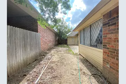 4131 Crossgate Court, Arlington, TX 76016 - Photo 25