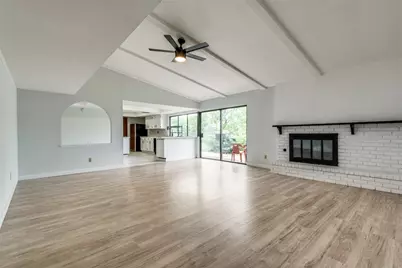 4931 S Colony Boulevard, The Colony, TX 75056 - Photo 3