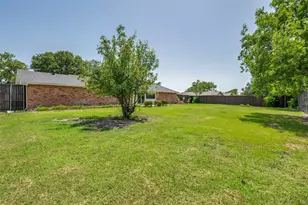 4931 S Colony Blvd, The Colony, TX 75056 - Photo 23