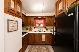 12109 Lunar Ln, Burleson, TX 76028 - Photo 11