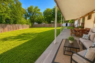 12109 Lunar Ln, Burleson, TX 76028 - Photo 3