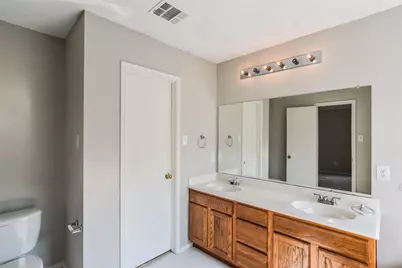 2404 Glenhaven Drive, McKinney, TX 75071 - Photo 17