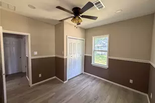 1617 E College St, Sherman, TX 75090 - Photo 7
