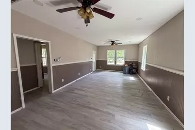 1617 E College Street, Sherman, TX 75090 - Photo 5