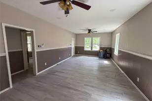 1617 E College St, Sherman, TX 75090 - Photo 5