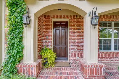 6898 Valley Brook Drive, Frisco, TX 75035 - Photo 3