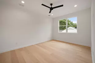 6108 Kenwood Ave, Dallas, TX 75214 - Photo 37