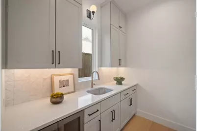 6108 Kenwood Avenue, Dallas, TX 75214 - Photo 13