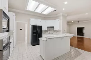 3910 Bandera Dr, De Cordova, TX 76049 - Photo 15