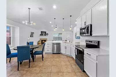 2712 Dawn Spring Drive, Little Elm, TX 75068 - Photo 3