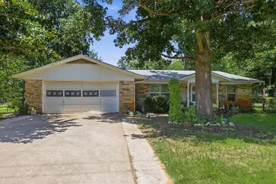 200 W North Street, Aubrey, TX 76227 - Photo 5