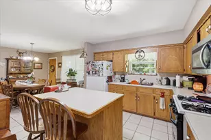 200 W North St, Aubrey, TX 76227 - Photo 15