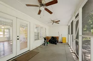 1218 Warden St, Benbrook, TX 76126 - Photo 21