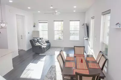 9923 Schramm Street, Irving, TX 75063 - Photo 11