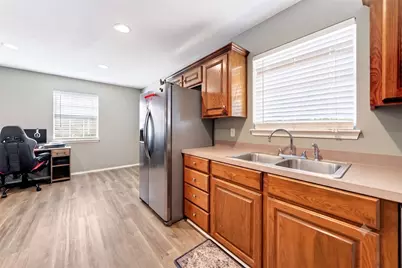 520 E Goshen Street, Canton, TX 75103 - Photo 13