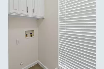 2600 Summertree Drive, Carrollton, TX 75006 - Photo 33