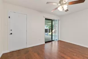 2600 Summertree Dr, Carrollton, TX 75006 - Photo 21