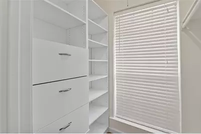 2600 Summertree Drive, Carrollton, TX 75006 - Photo 29