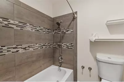 2600 Summertree Drive, Carrollton, TX 75006 - Photo 31