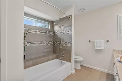 2600 Summertree Drive, Carrollton, TX 75006 - Photo 25