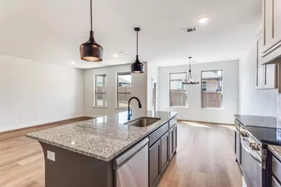 514 Hillcrest Circle, Justin, TX 76247 - Photo 7