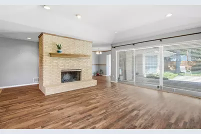 500 Irongate Circle, Irving, TX 75060 - Photo 5