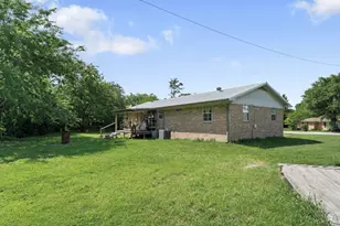 236 Circle Dr, Point, TX 75472 - Photo 23