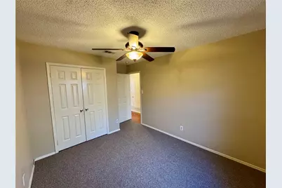 979 Mauve Drive, Lewisville, TX 75067 - Photo 11