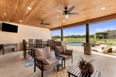 723 W Lee Avenue, Whitney, TX 76692 - Photo 15
