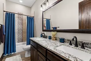 723 W Lee Ave, Whitney, TX 76692 - Photo 37