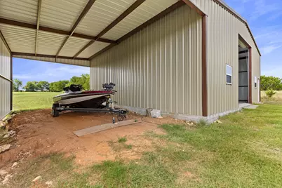 723 W Lee Avenue, Whitney, TX 76692 - Photo 11